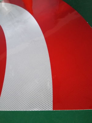 Honeycomb Glass Beads Reflective Sheeting For Cone Sleeve With Reflective Index 300cd/Lux/Sqm