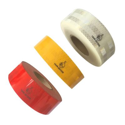 Op maat afdrukbare hoge intensiteit prismatische diamant opvallendheid Dot-C2 waterdichte PET-waarschuwing zelfklevende stickers reflecterende tape