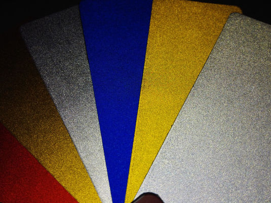 Reflecterende PVC zelfklevende vinylsticker Papierrol Reflecterende folie Eco Solvent Afdrukken Snijplottermaterialen