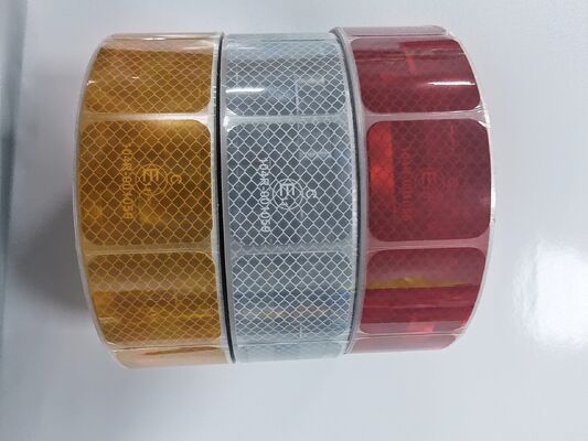 Rijbaanveiligheid Reflecterend materiaal Voertuigsticker ECE 104R Reflecterende tapes voor zware vrachtwagens