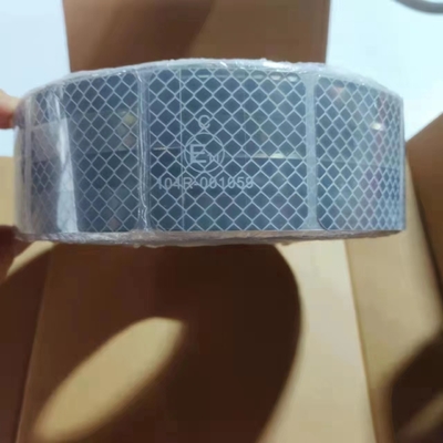 Gepersonaliseerd logo ECE104 Gordijnzijde Segmented Reflective Tape